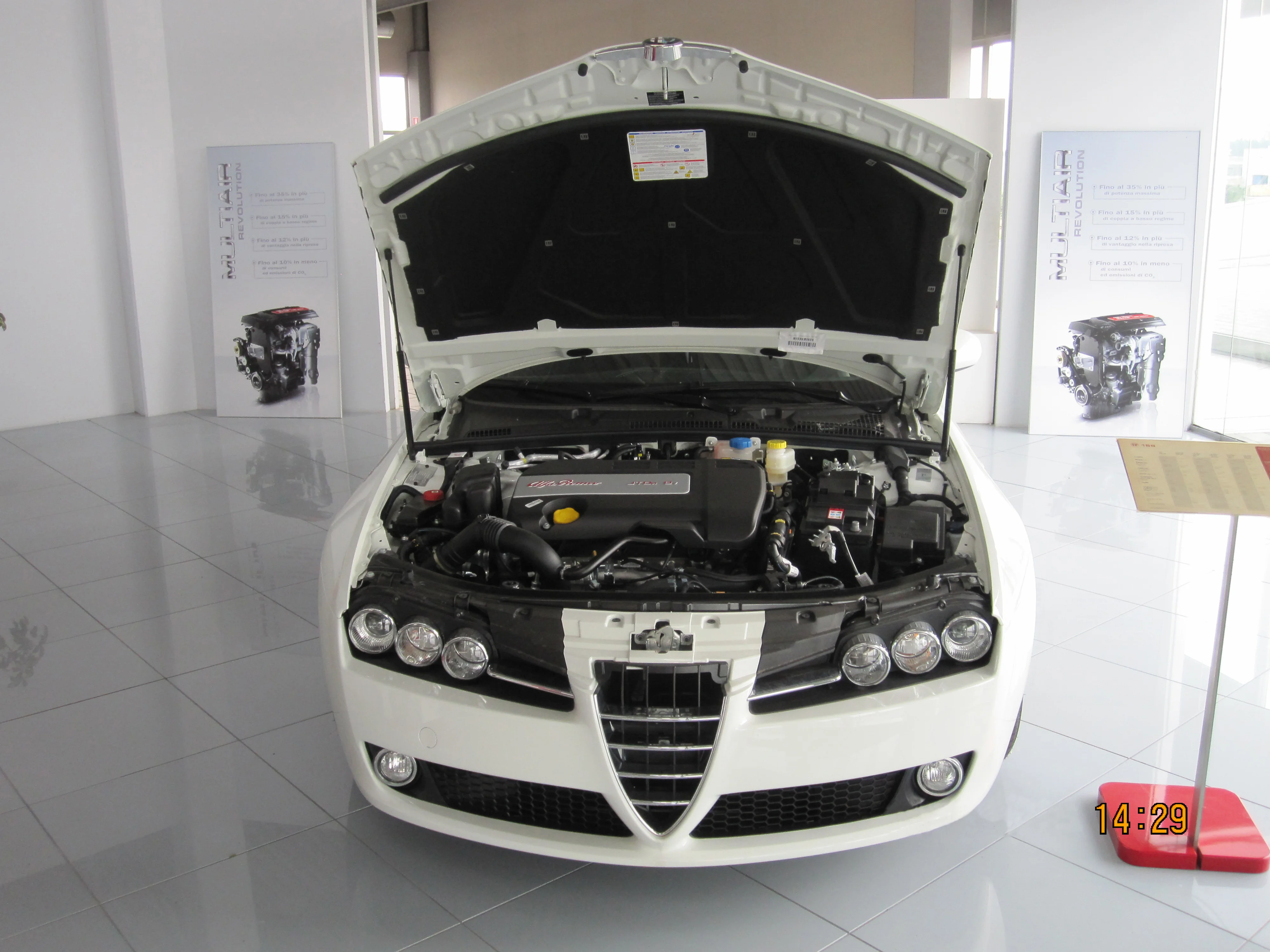 Alfa Romeo 159 – Alfa Romeo compact executive car