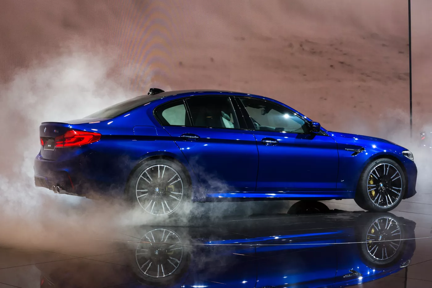 BMW M5 – BMW executive car