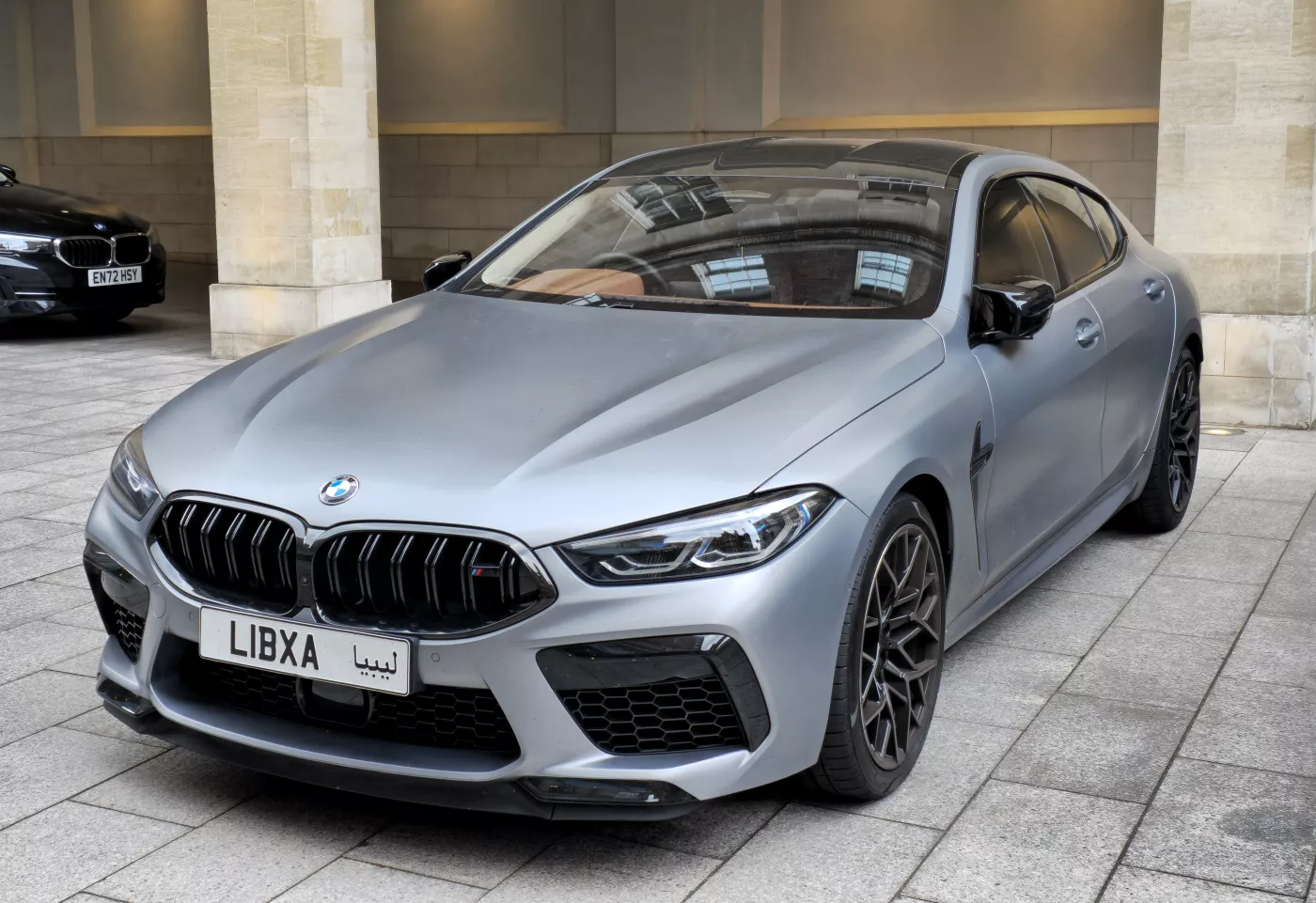 BMW M8 – BMW grand tourer executive car