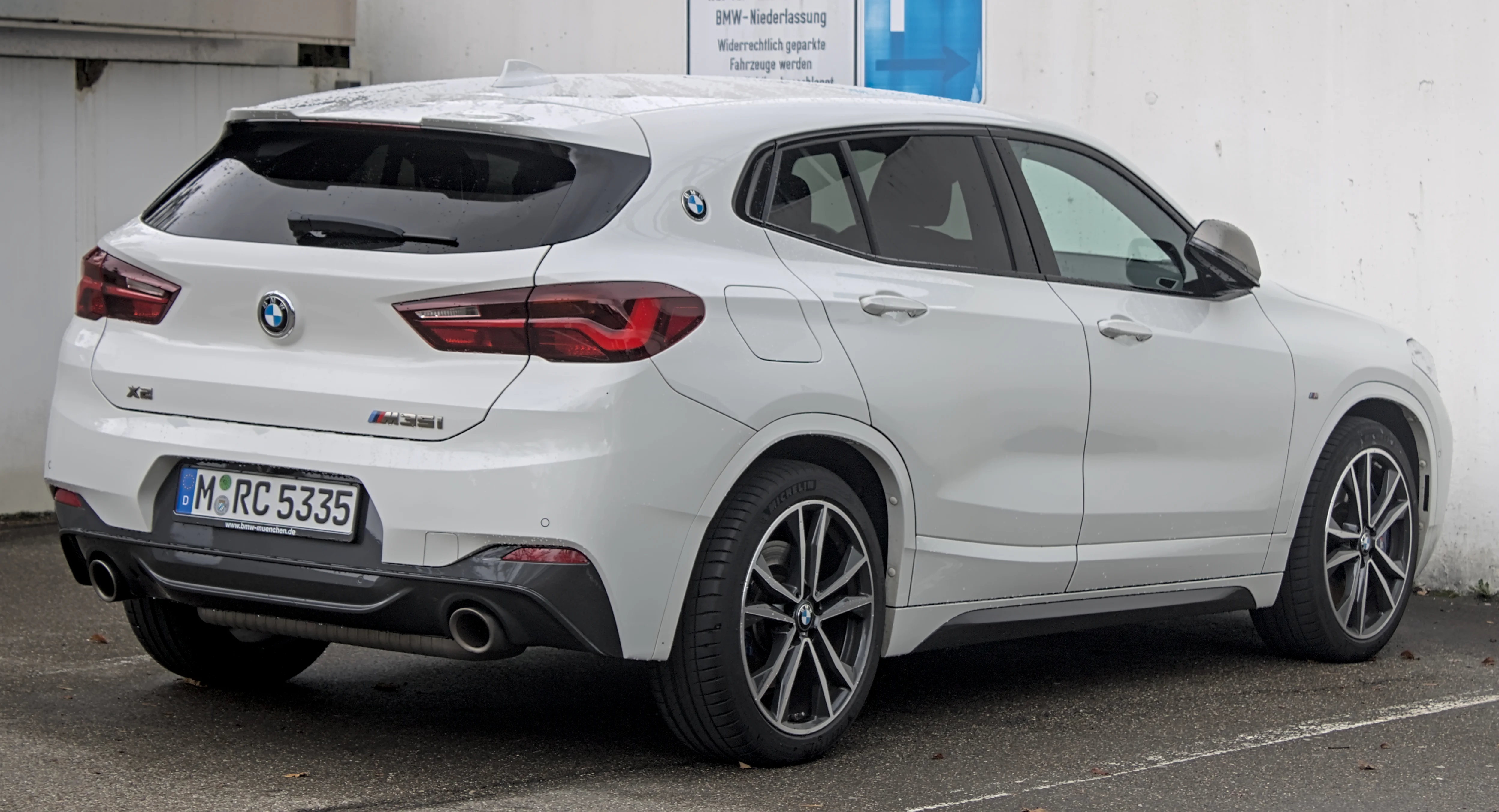 BMW X2 – BMW subcompact luxury crossover suv