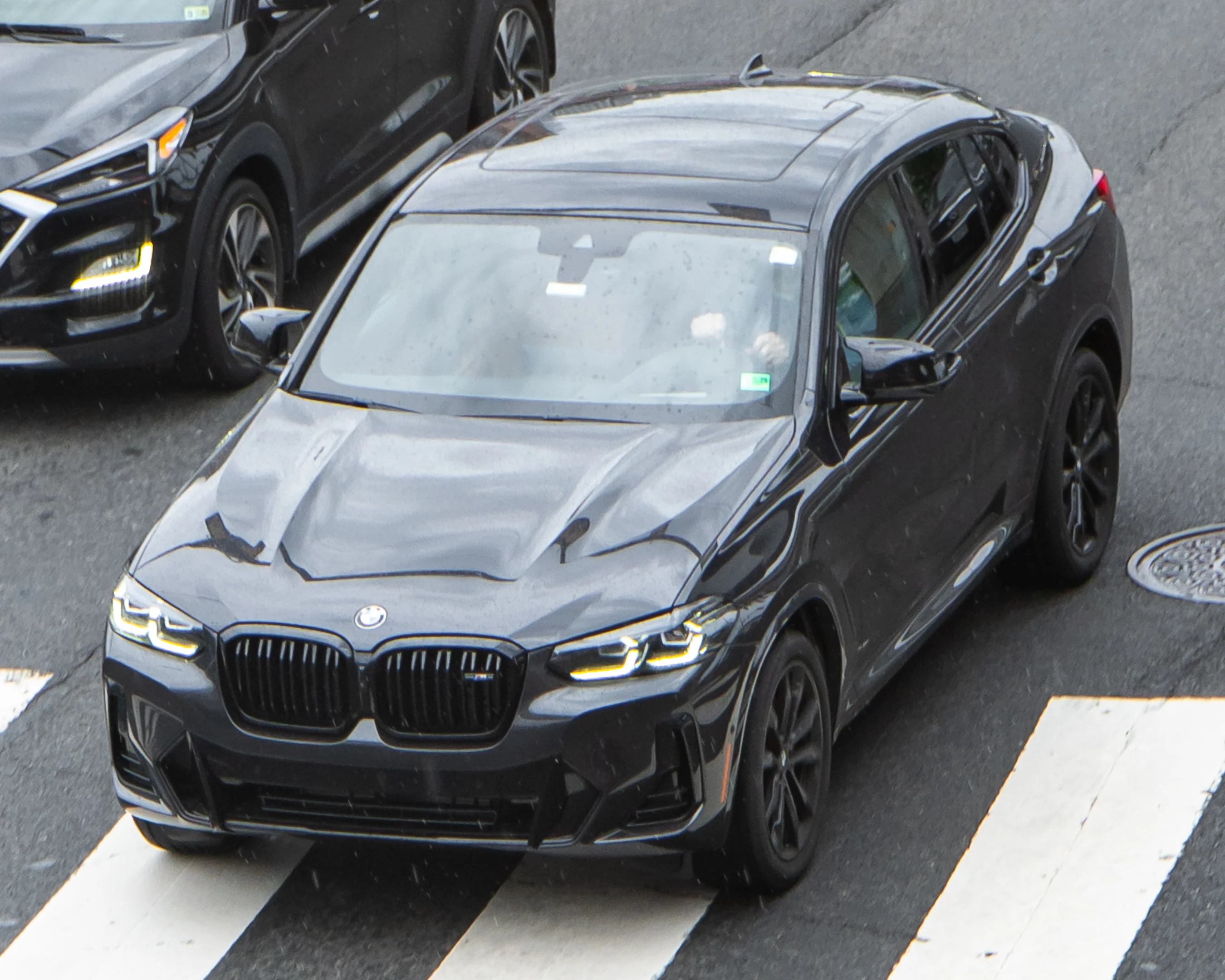 BMW X4 – BMW compact luxury crossover suv