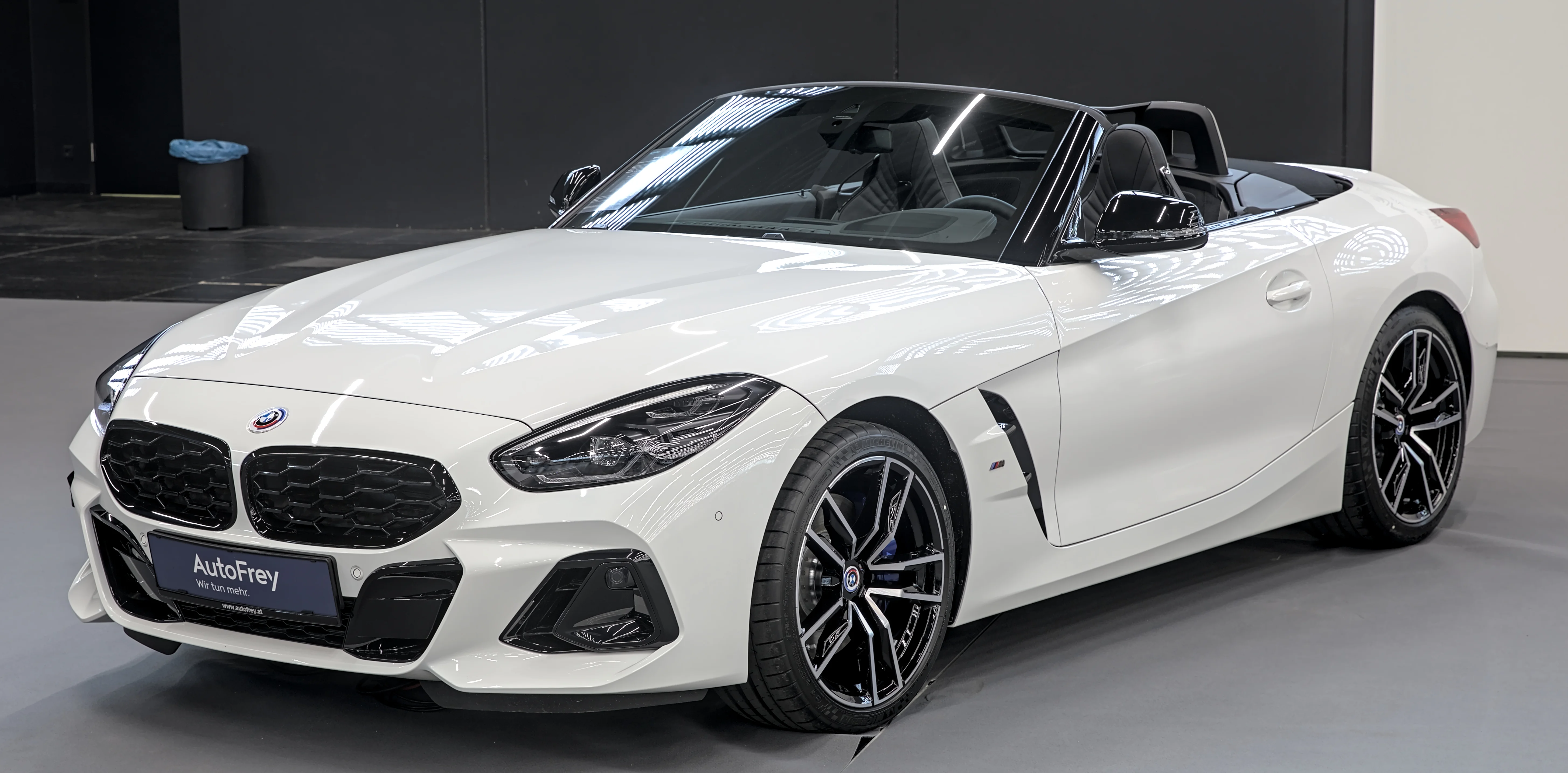 BMW Z4 (E89) – BMW sports car