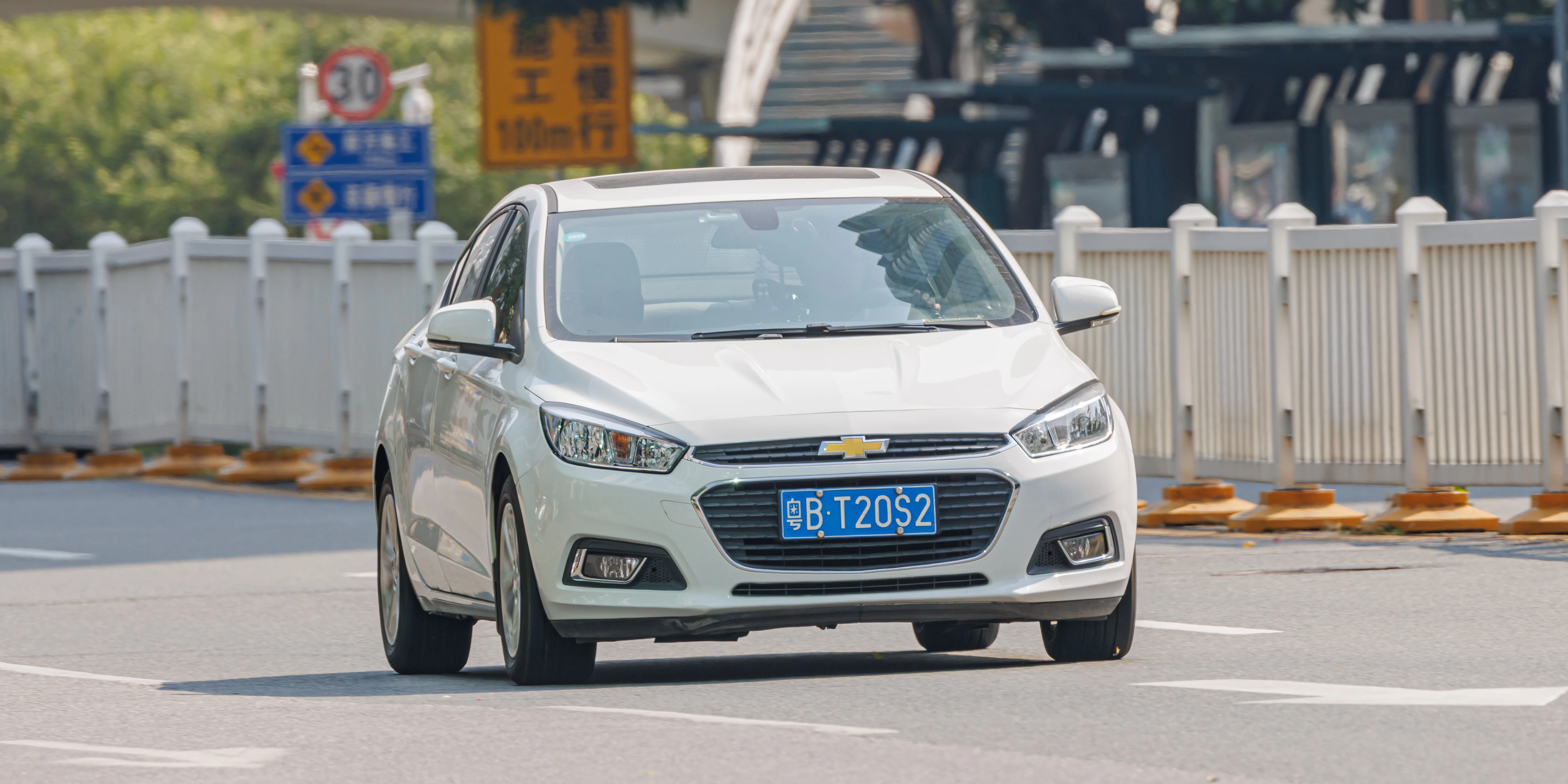 Chevrolet Cruze – Chevrolet compact car