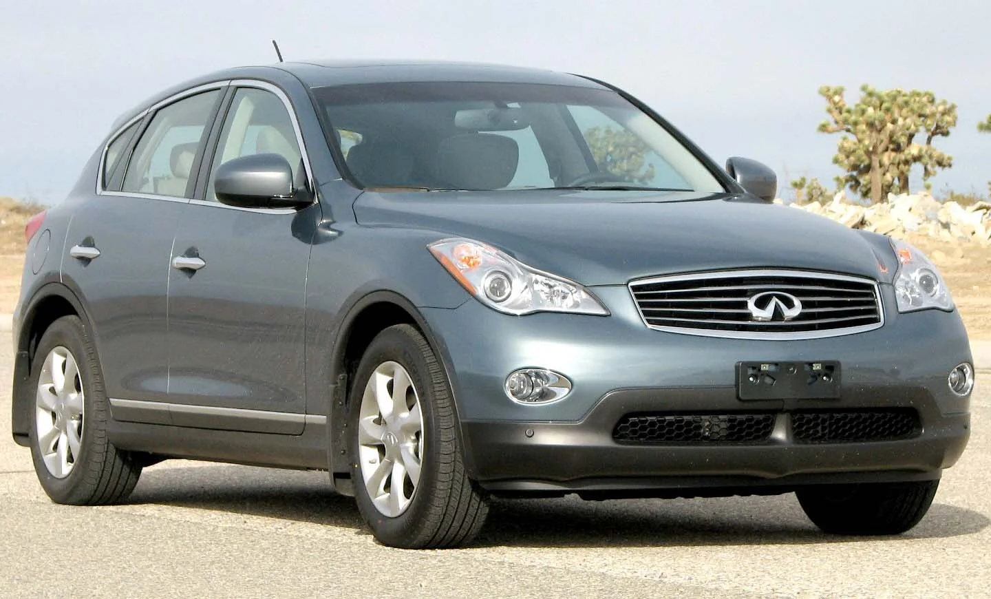 Infiniti QX50 – Infiniti compact luxury crossover suv