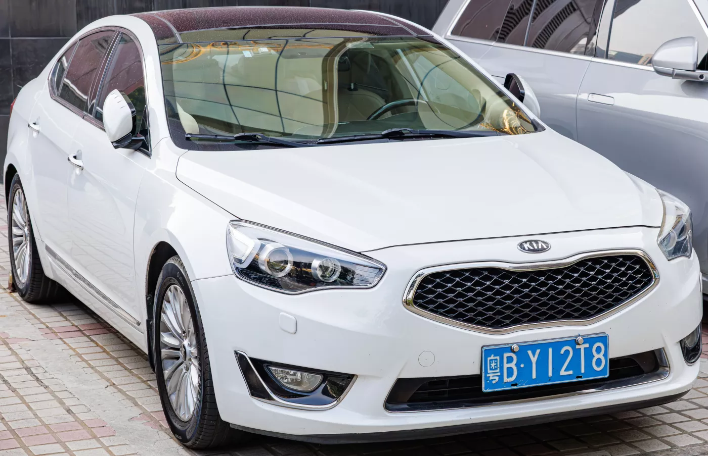 Kia Cadenza – Kia full-size car/executive car