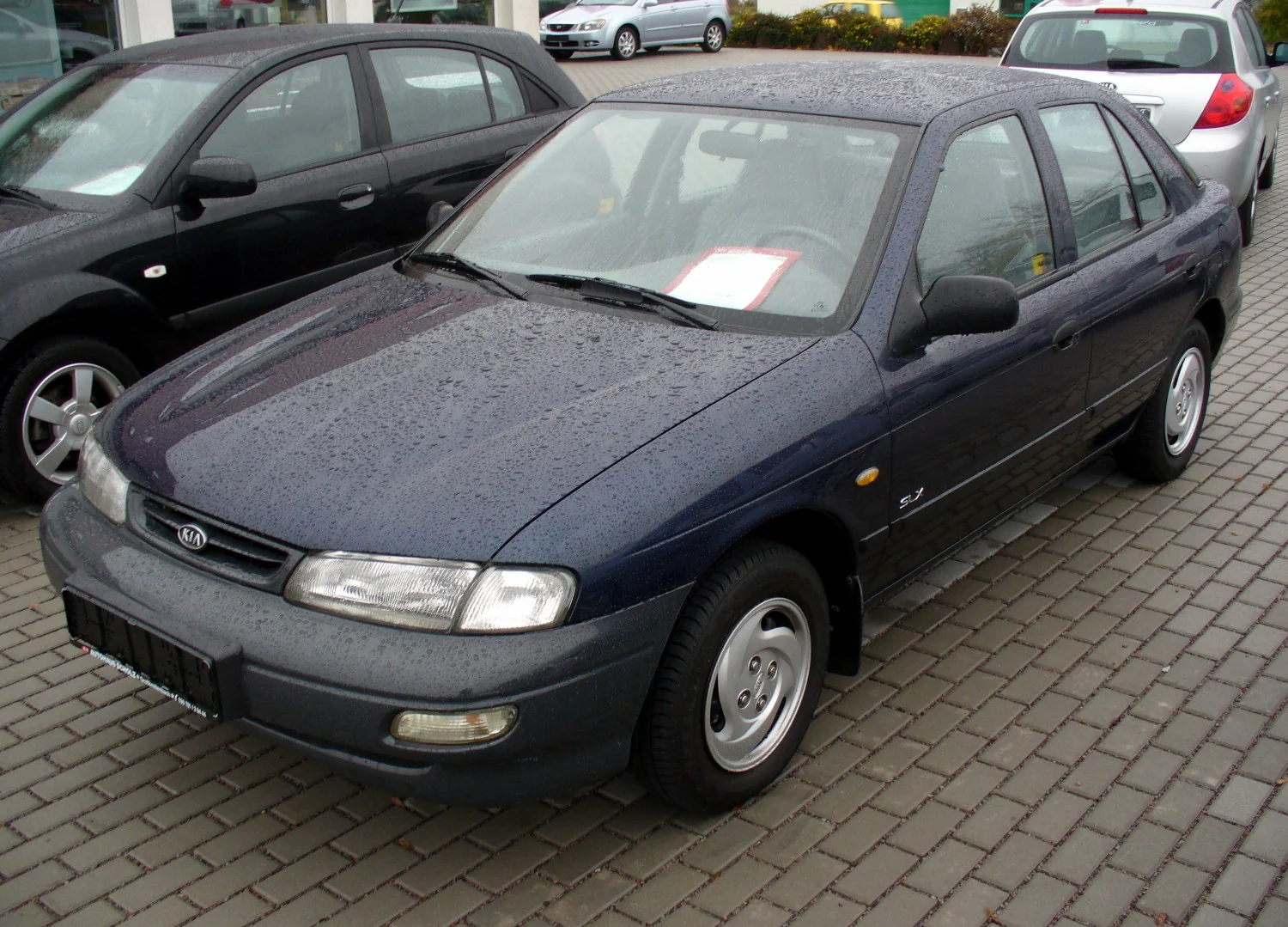 Kia Sephia – Kia compact car