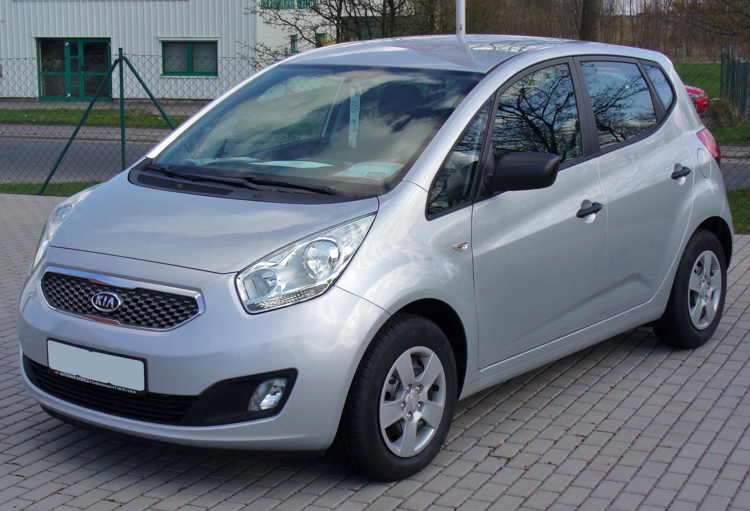 Kia Venga – Kia mini mpv