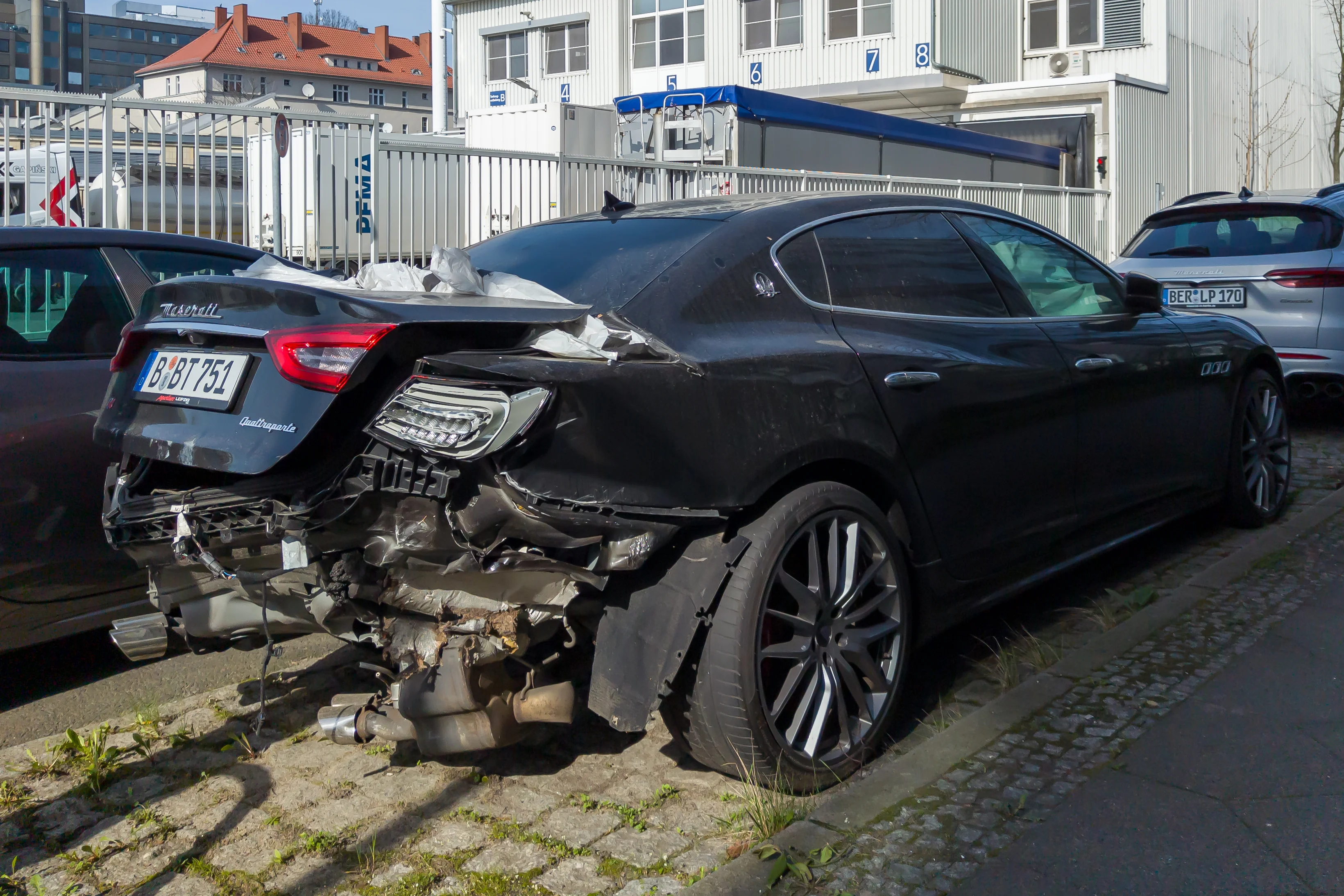 Maserati Quattroporte – Maserati full-size luxury car
