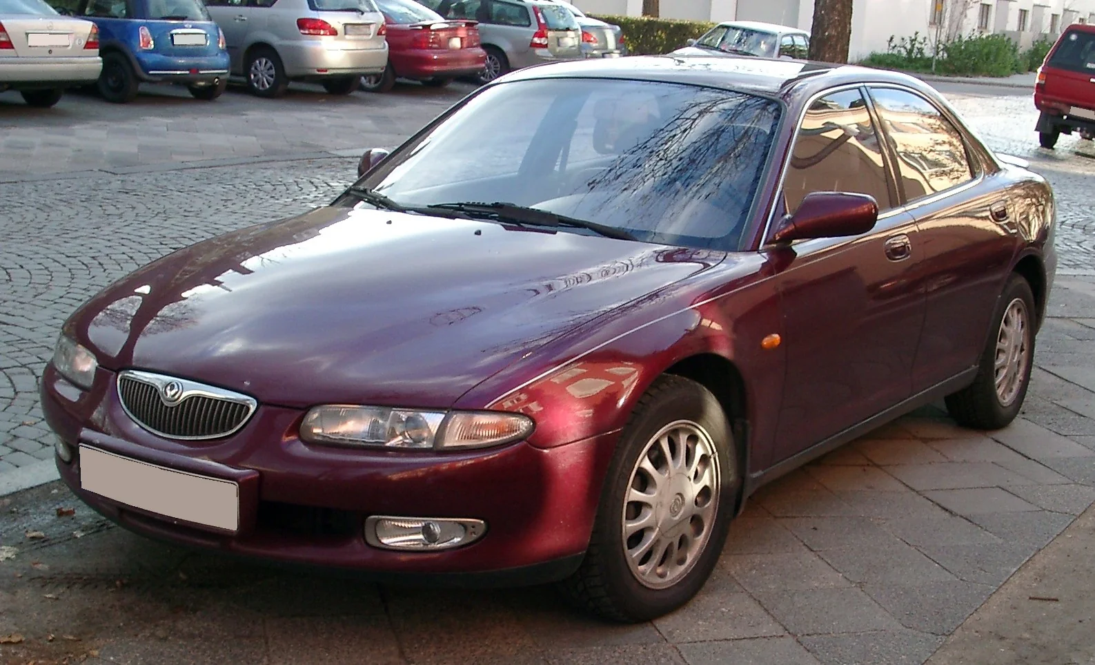 Mazda Xedos 6 – Mazda compact executive car