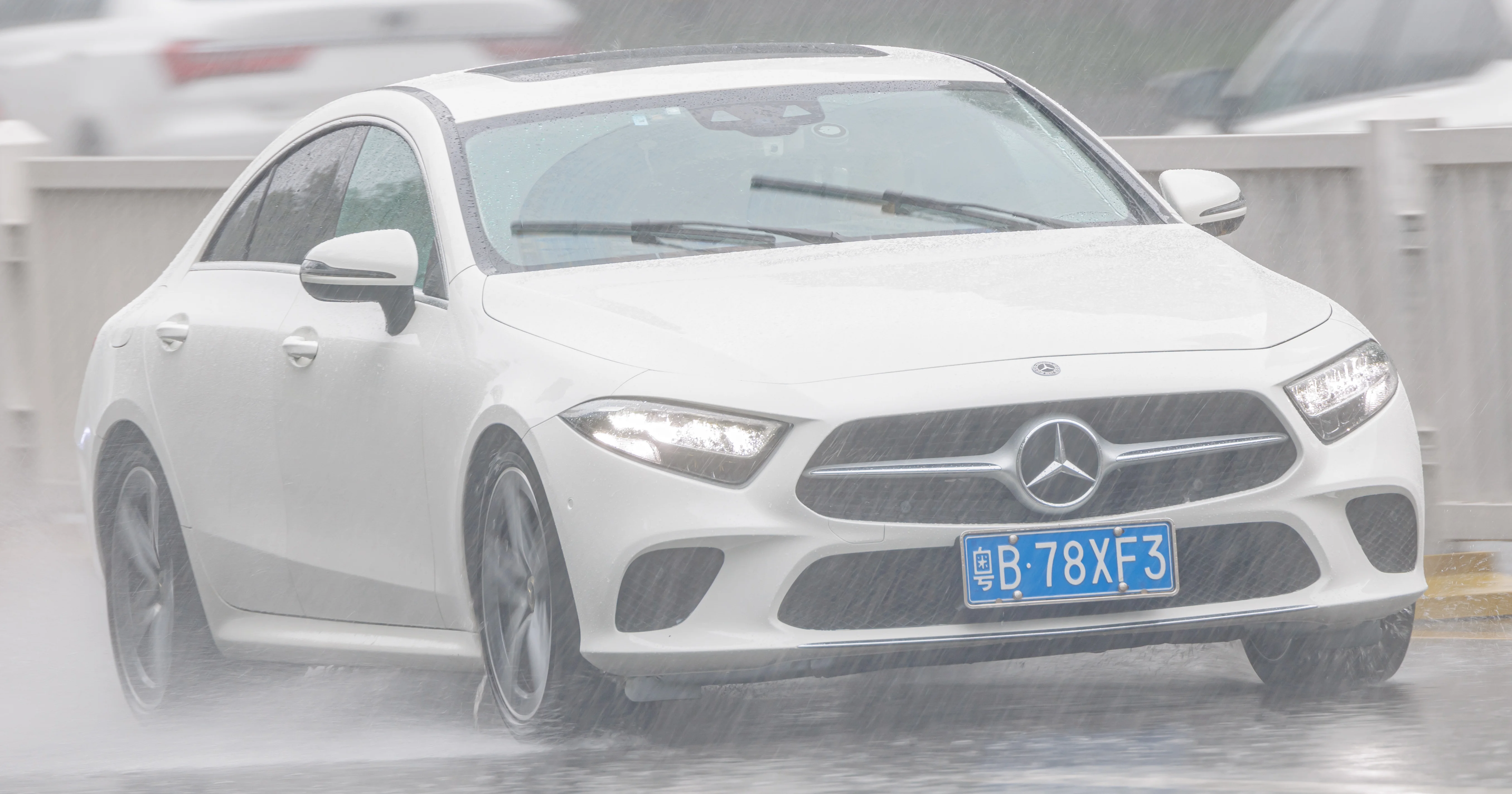 Mercedes-Benz CLS – Mercedes-Benz executive car