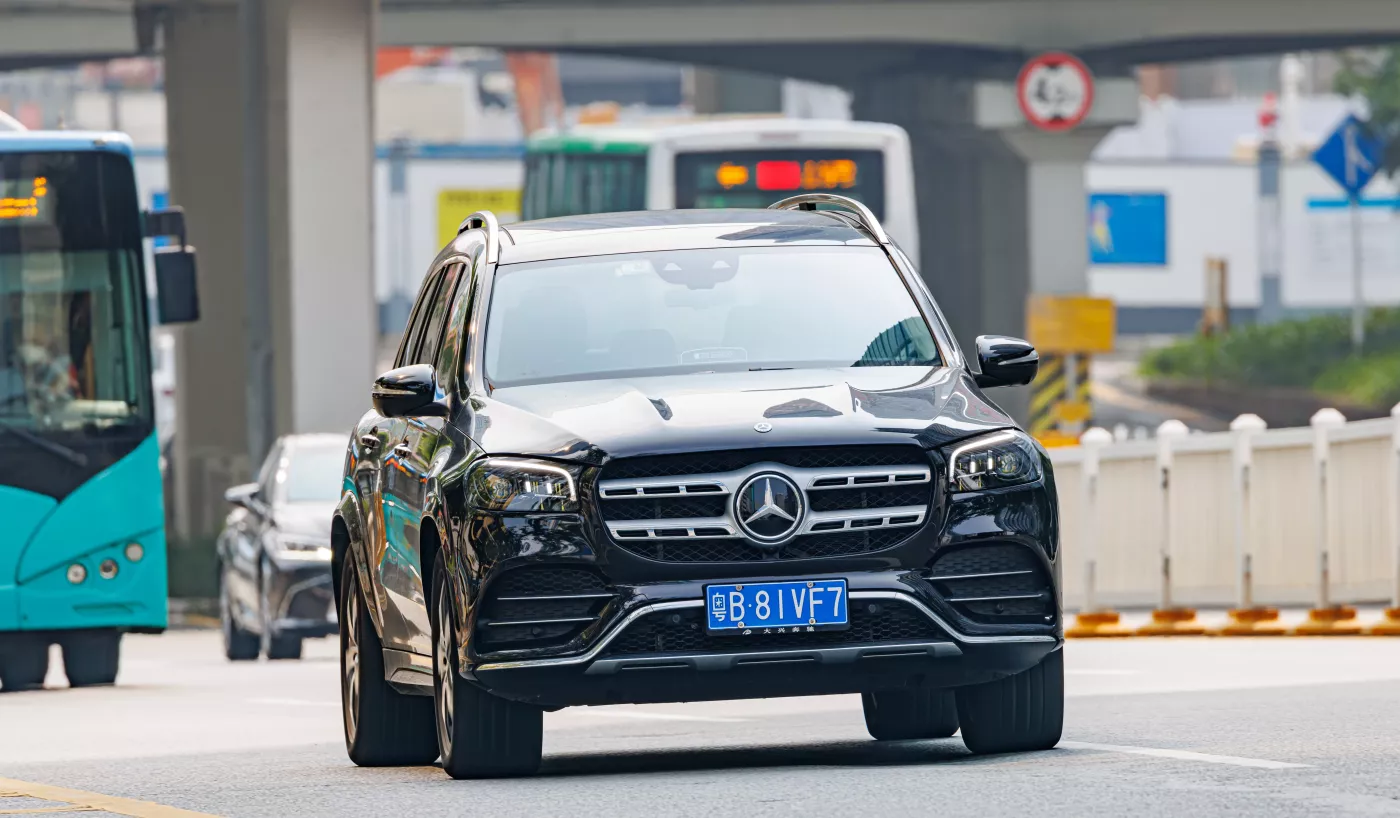 Mercedes-Benz GLS – Mercedes-Benz full-size luxury crossover suv