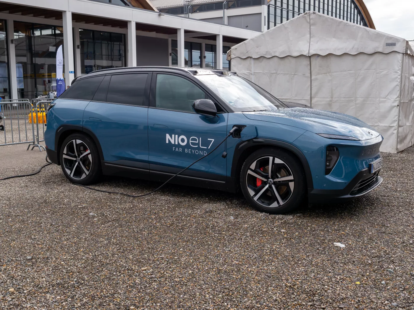 Nio ES7 – NIO mid-size luxury crossover suv