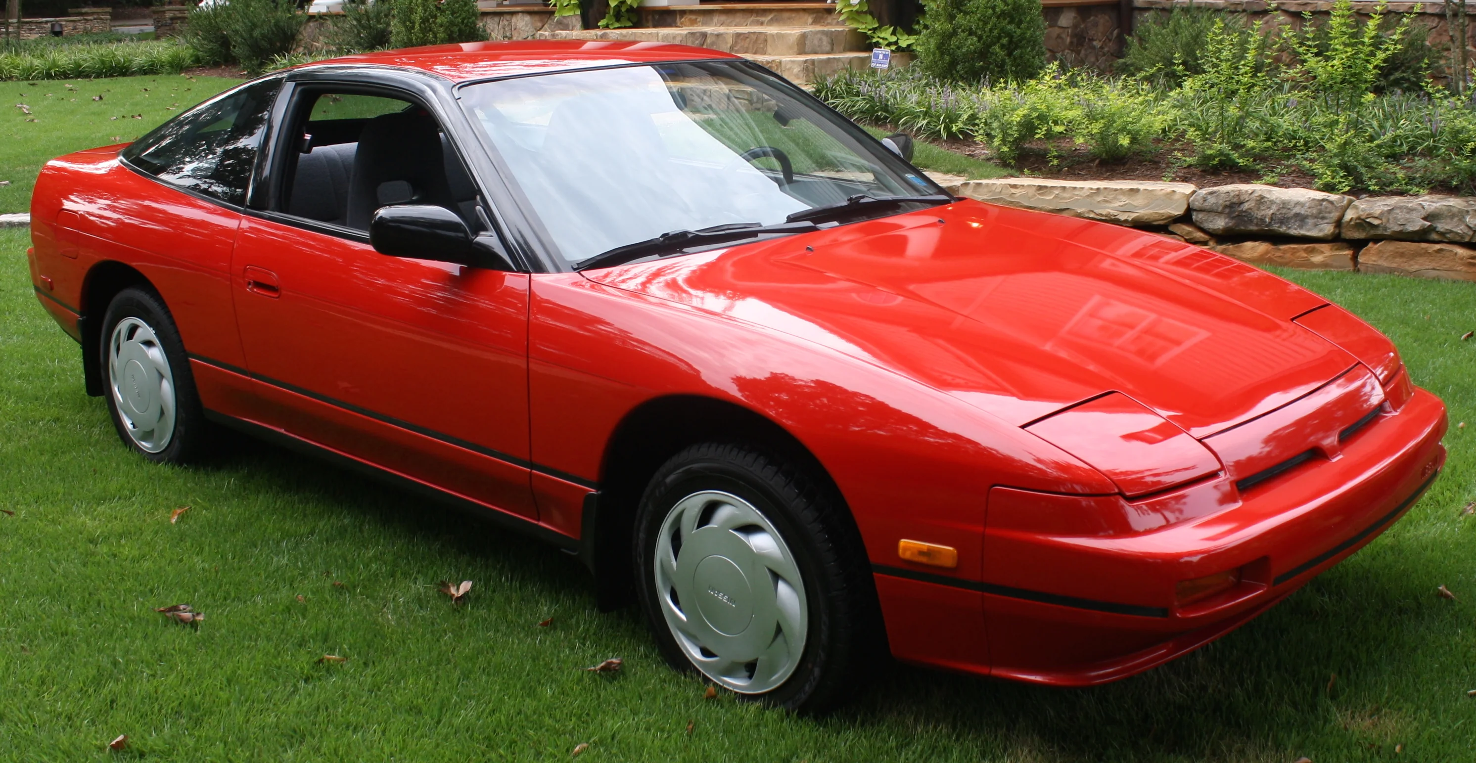 Nissan 240SX – Nissan sports car