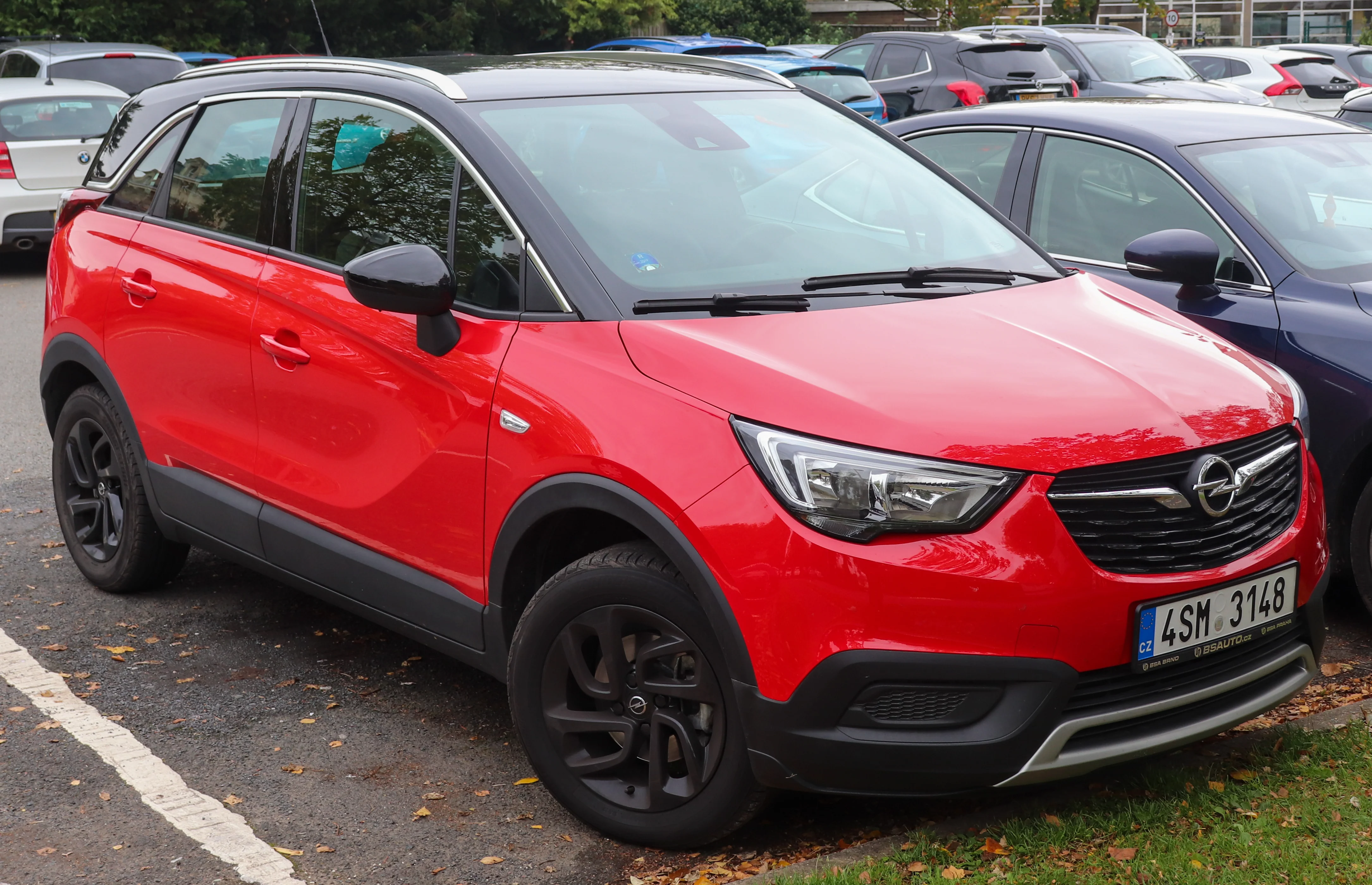Opel Crossland – Opel subcompact crossover suv
