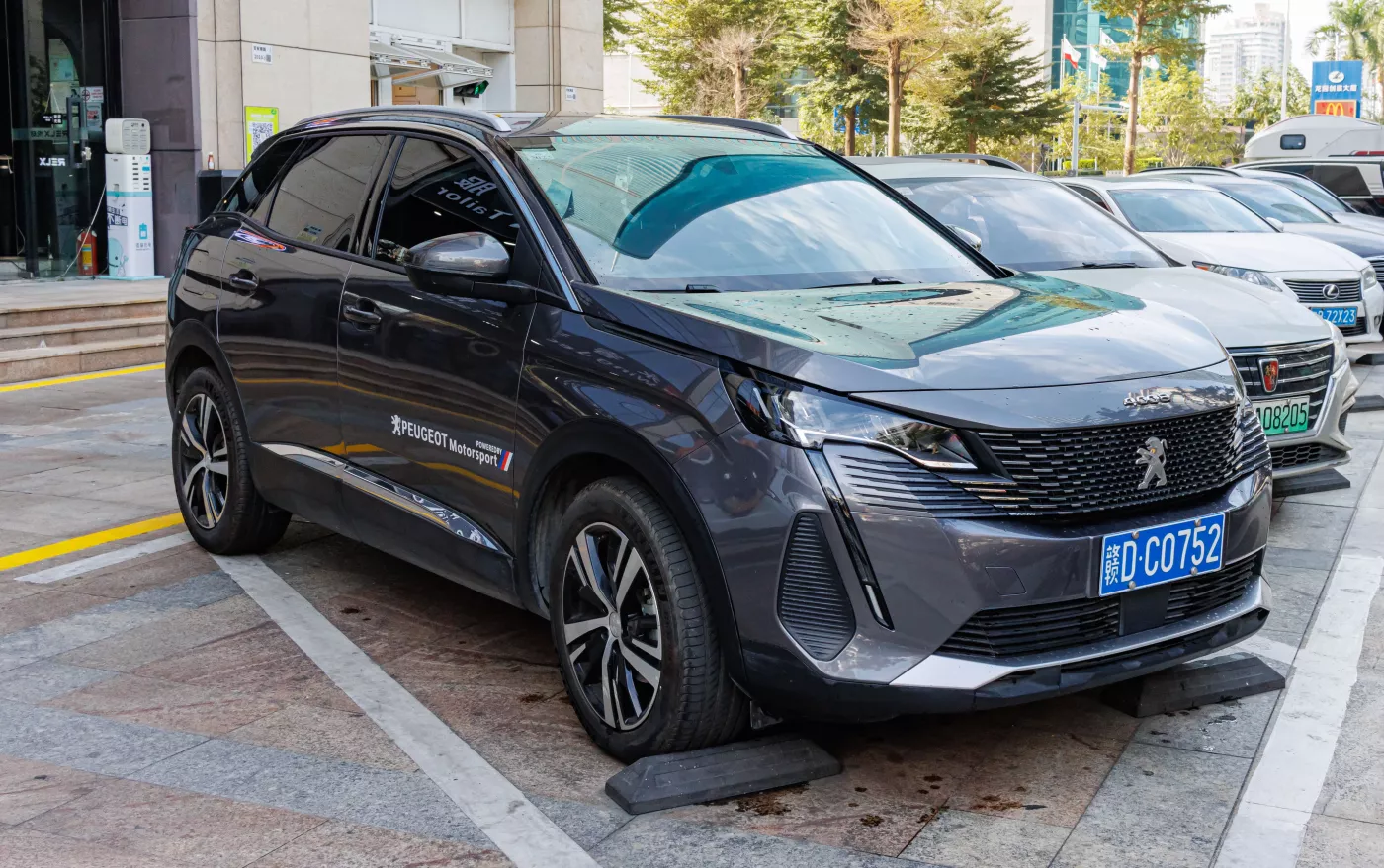 Peugeot 4008 – Peugeot compact crossover suv