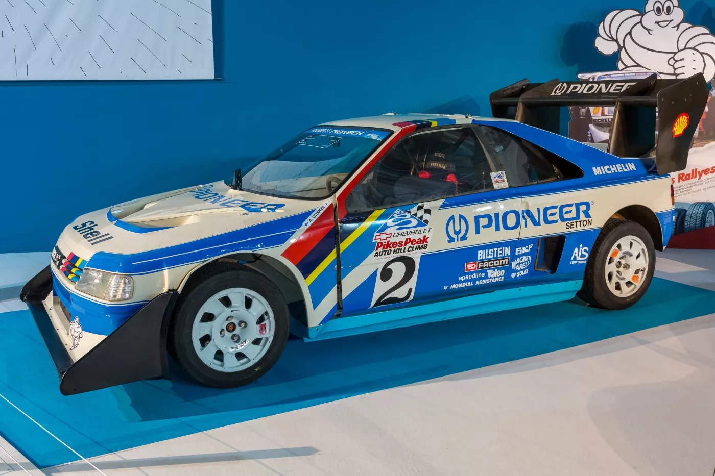 Peugeot 405 – Peugeot large family car