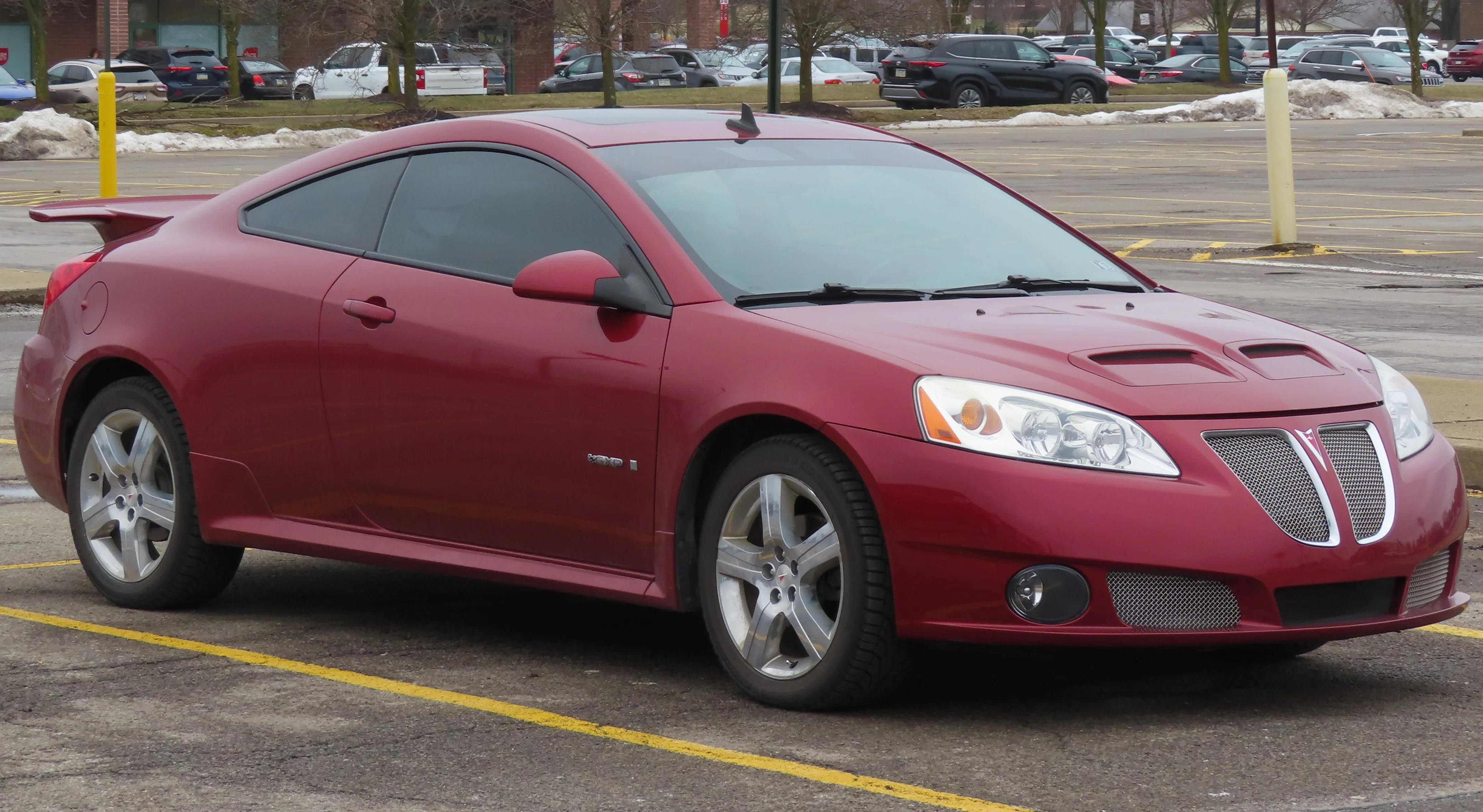 Pontiac G6 – Pontiac mid-size car