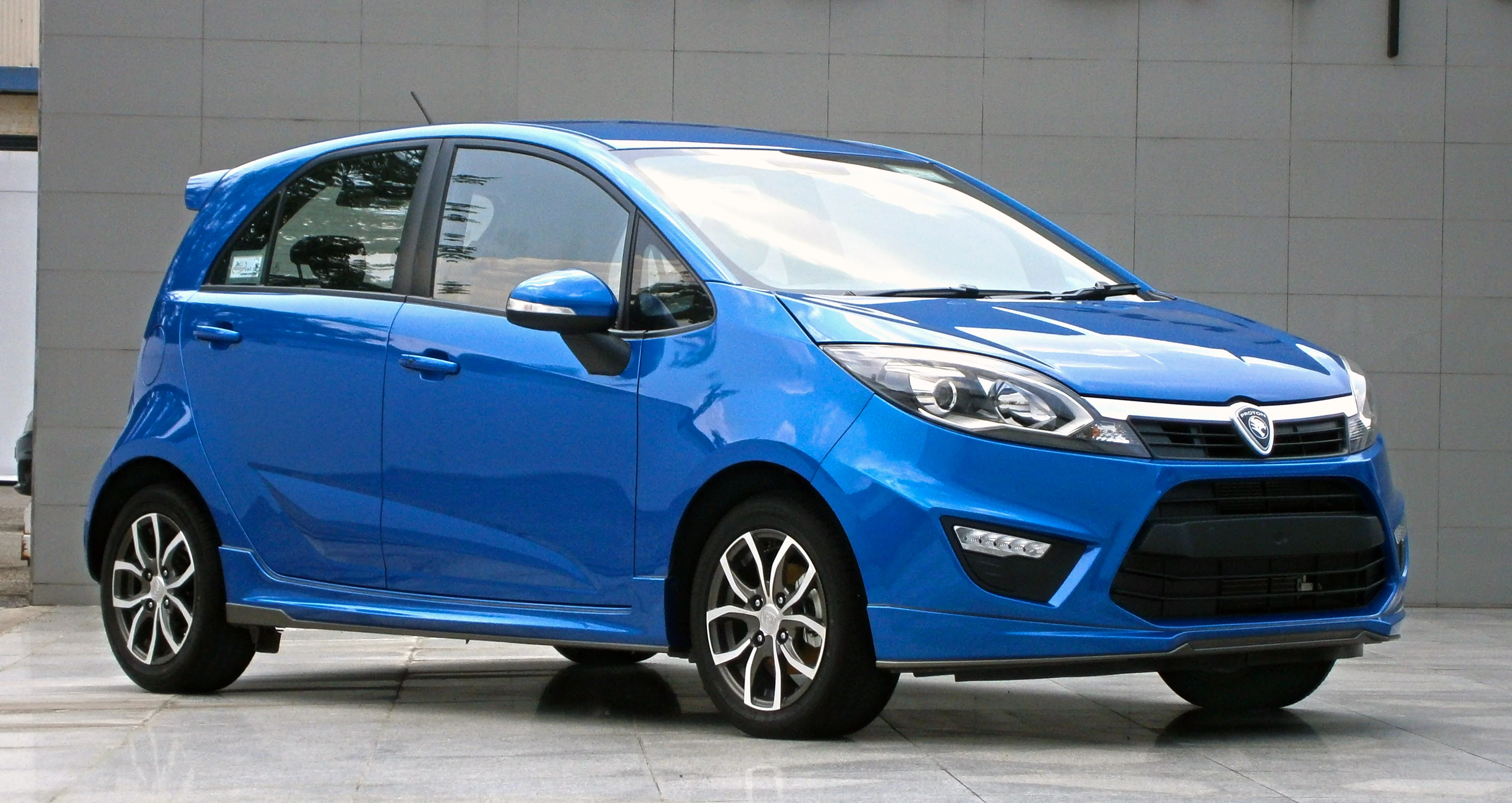 Proton Iriz – Proton supermini