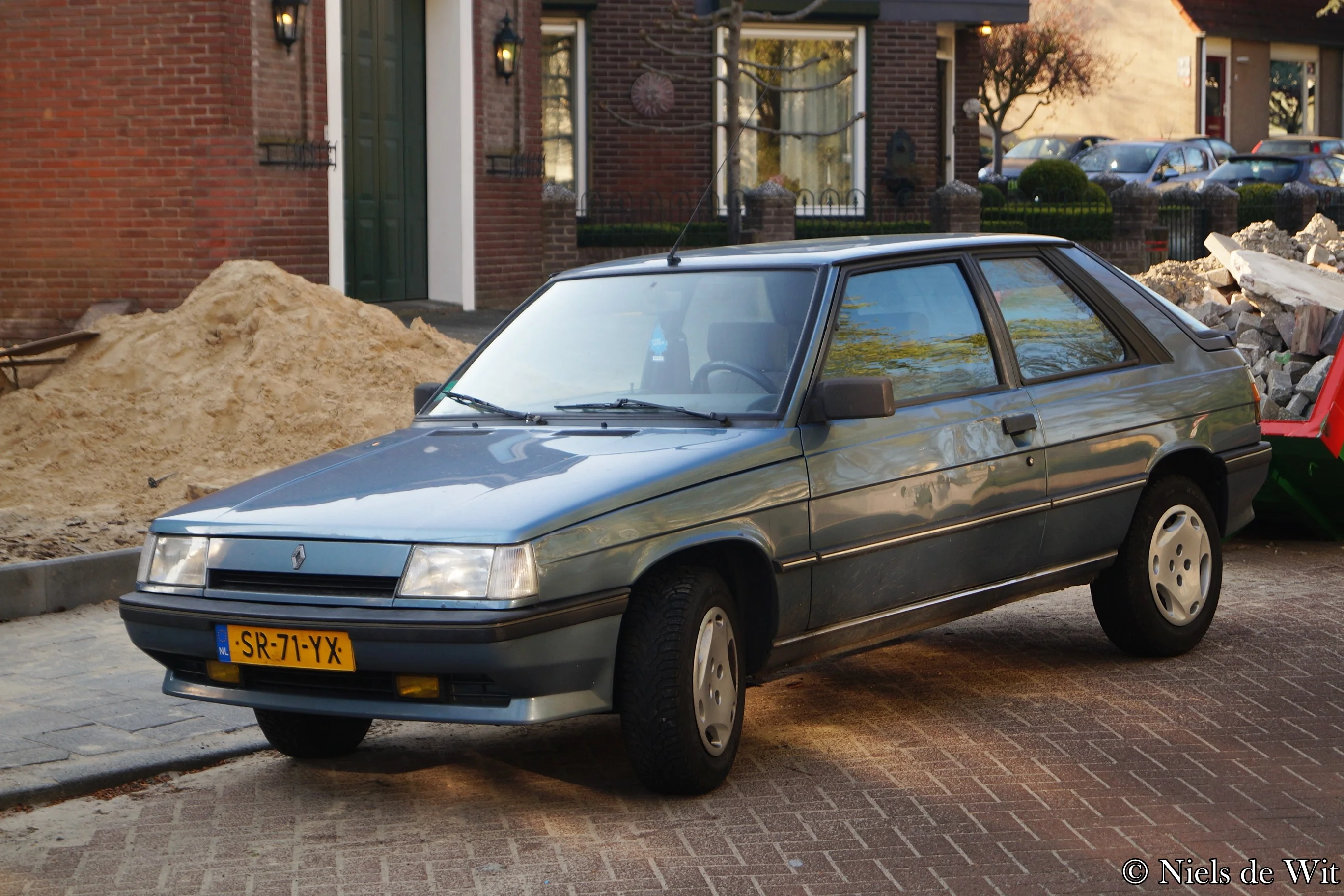 Renault 9 and 11 – Renault small family car