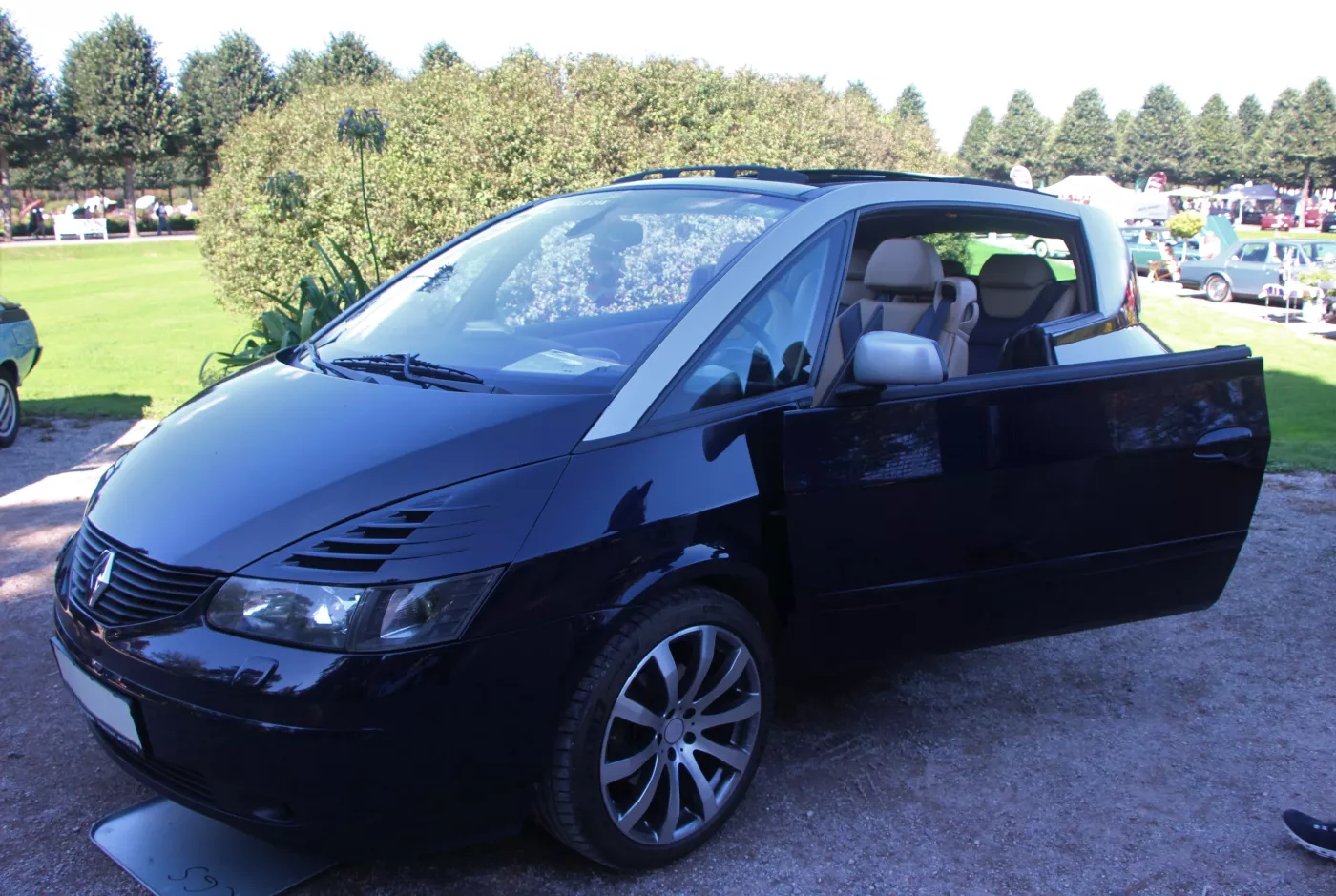 Renault Avantime – Renault mid-size mpv