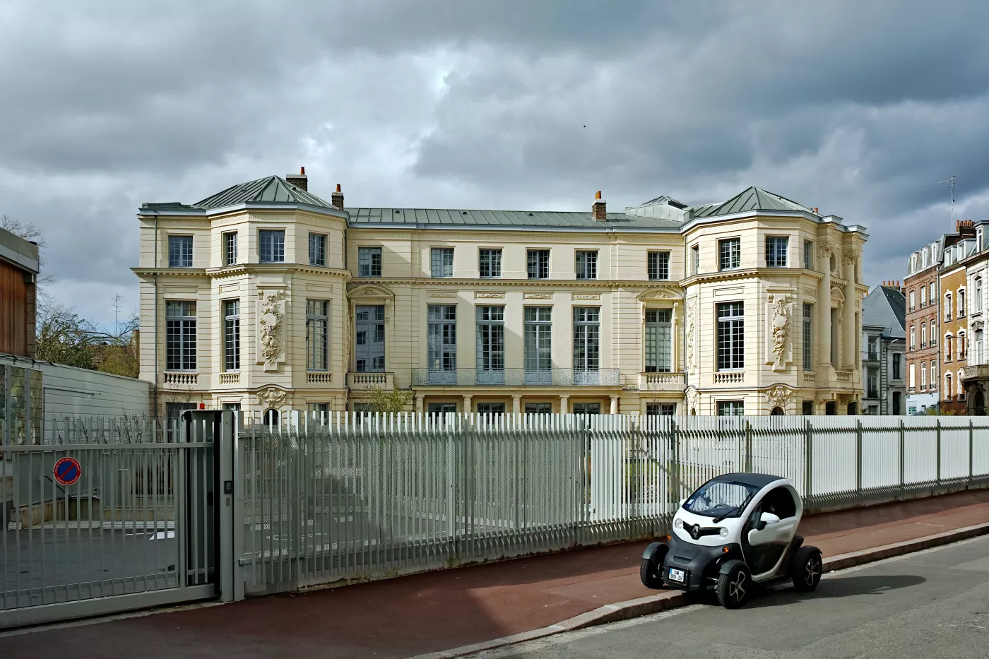 Renault Twizy – Renault microcar quadricycle kei car