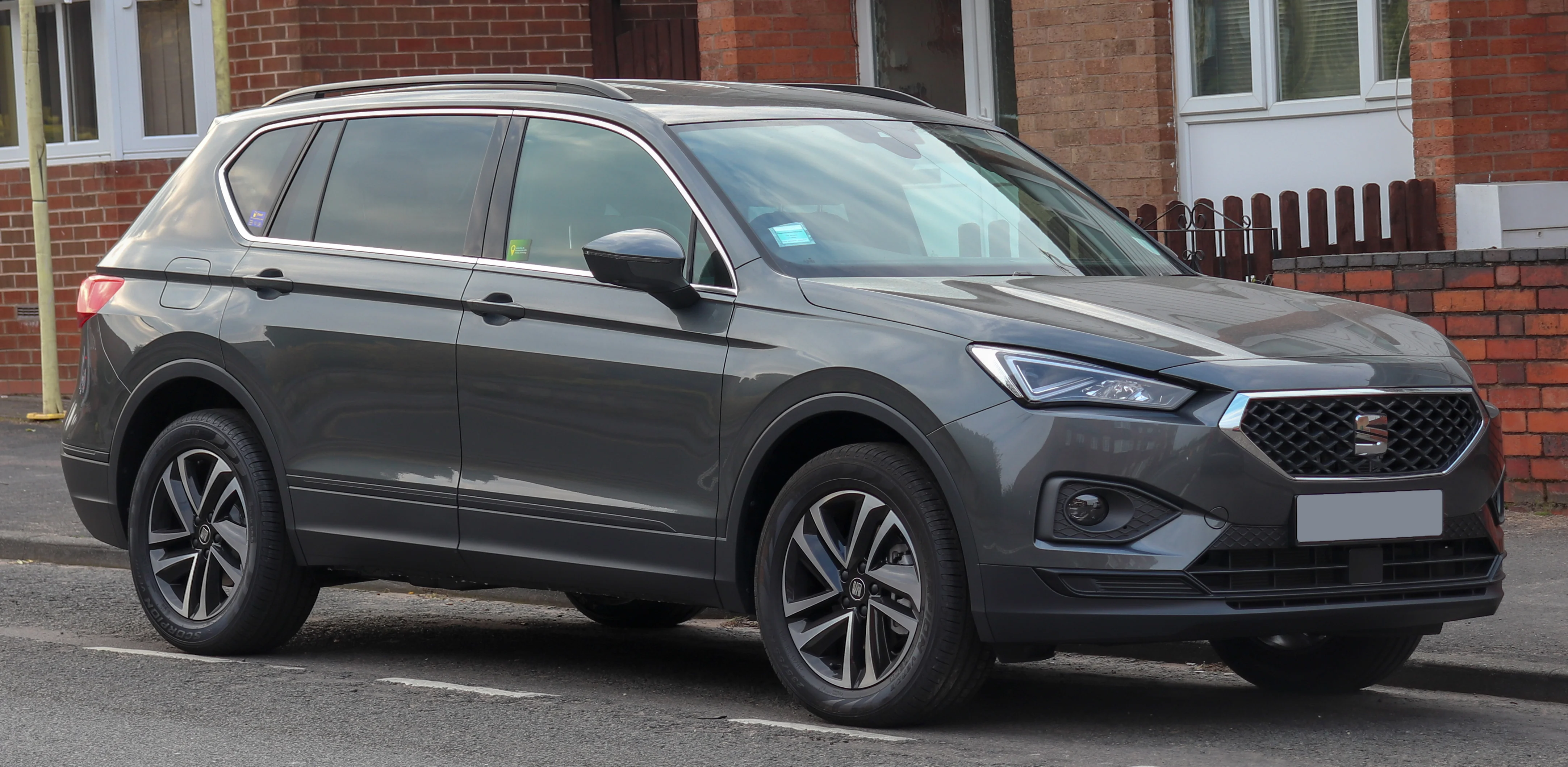 SEAT Tarraco – SEAT mid-size crossover suv