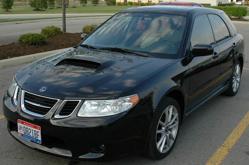 Subaru Impreza (second generation) – Saab compact