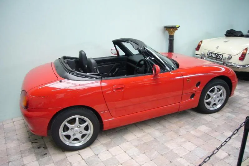 Suzuki Cappuccino – Suzuki kei car; sports car