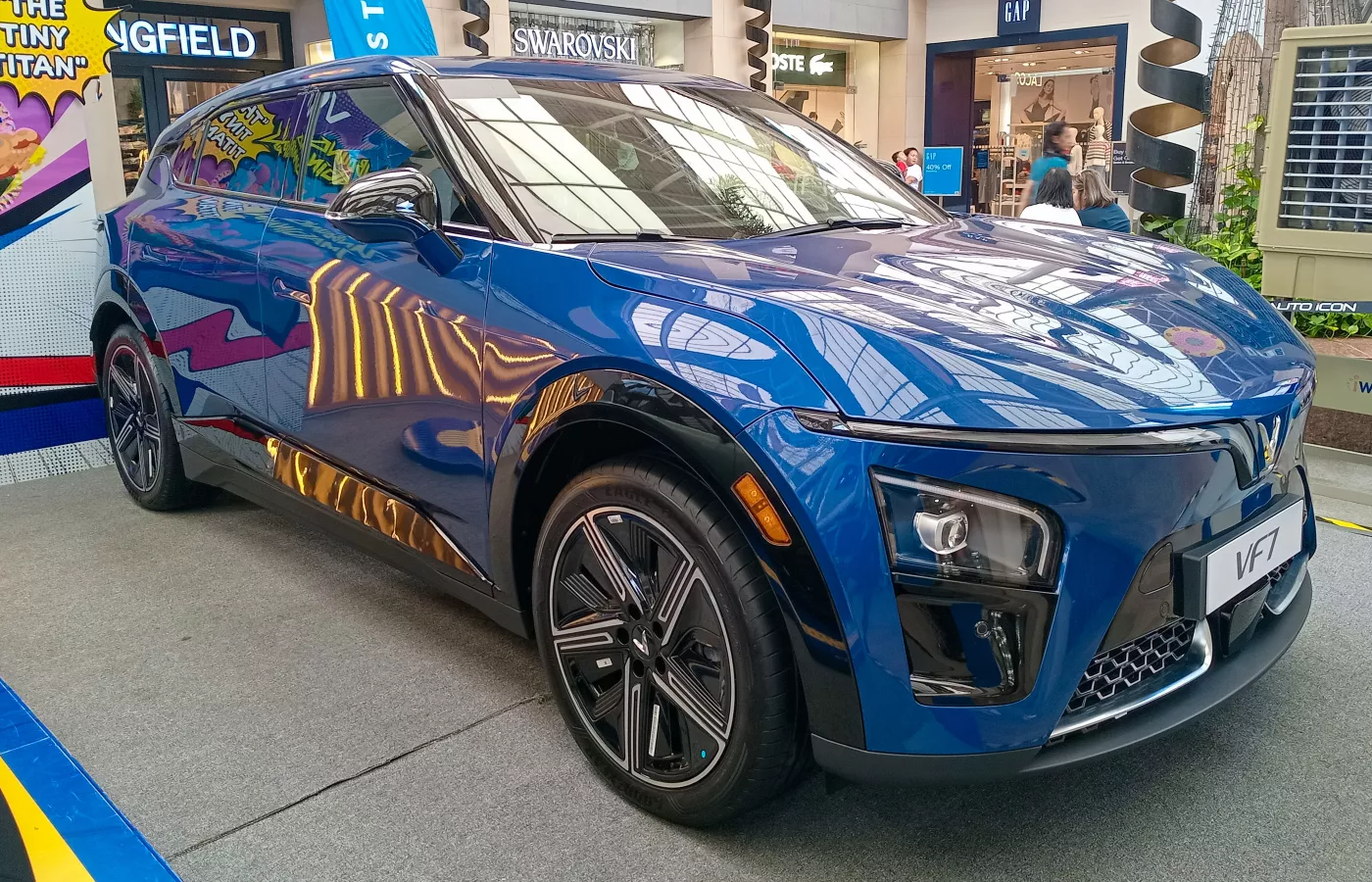 VinFast VF 7 – VinFast compact crossover suv